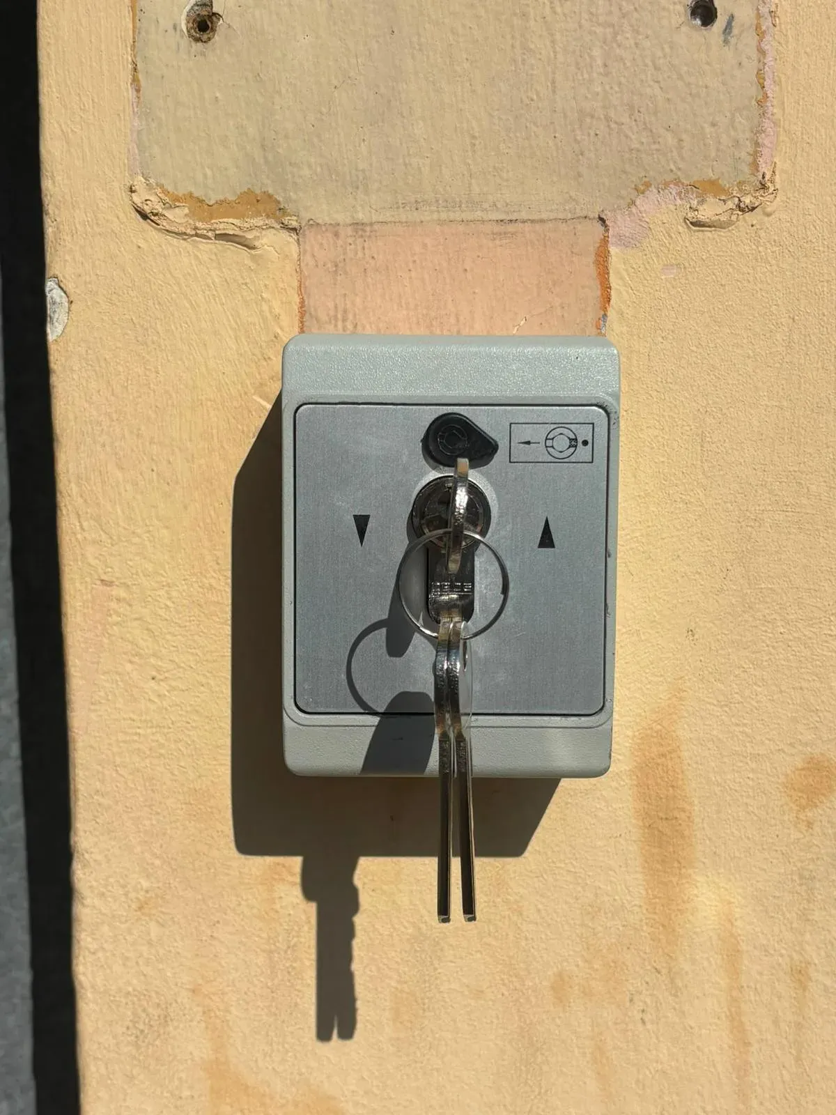 Motorisation de rideau métallique au Blanc-Mesnil
